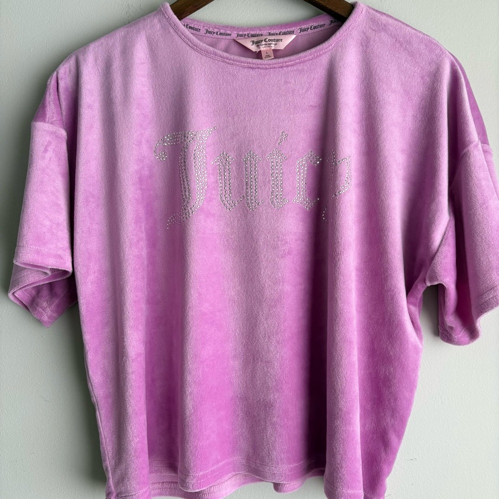 Juicy‎ Couture Lilac Velour Rhinestone Logo Tee Size L Y2K Lounge Top